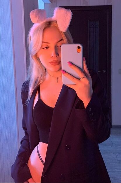 Леночка - фото